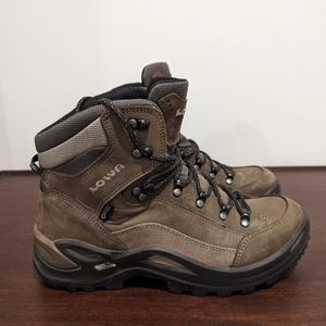 🥾 Lowe Renegade Hiking Boots 🥾